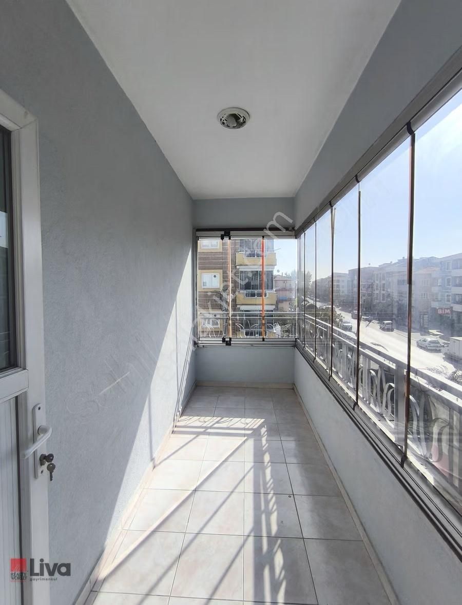 ▓ Rw Liva'dan ▓ Bahçelievler Mh.beyoğlu Cad. Kiralık 2+1 Ara Kat - Görsel 4