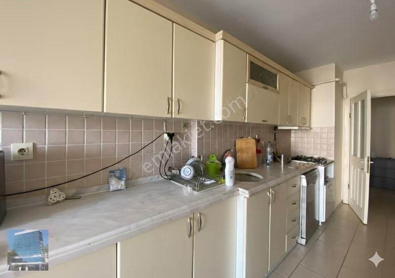 Karşıyaka Yeni Girne Kiralık 4+1 Geniş Doğalgazlı Daire - Görsel 5