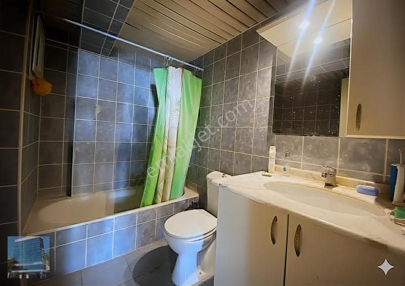 Karşıyaka Yeni Girne Kiralık 4+1 Geniş Doğalgazlı Daire - Görsel 15