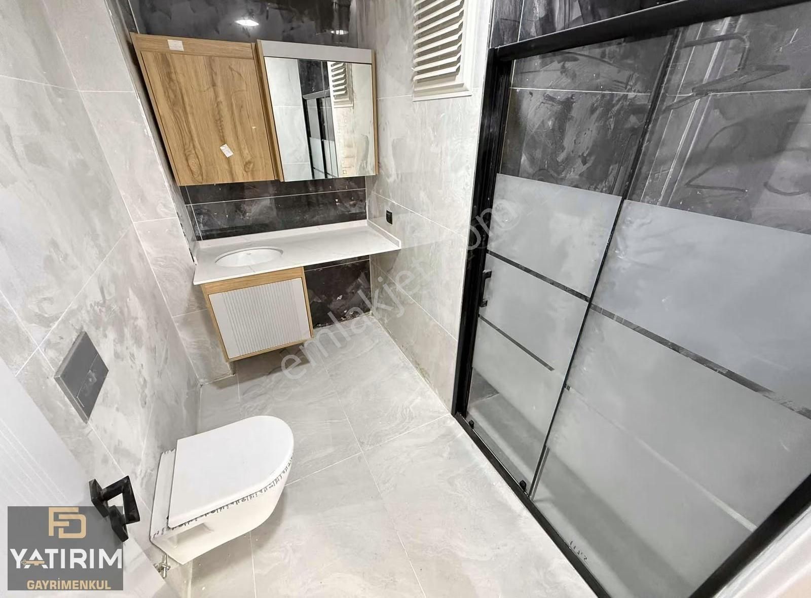 Bayramoğlu Ebebeyn Banyolu Lüks 4+1 240m2 Çatı Dubleks - Görsel 10