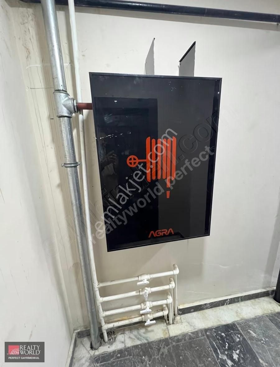 Madende Yeni Binada 3.kat Asansör/kapalı Otopark 2+1 Lüks Daire - Görsel 2