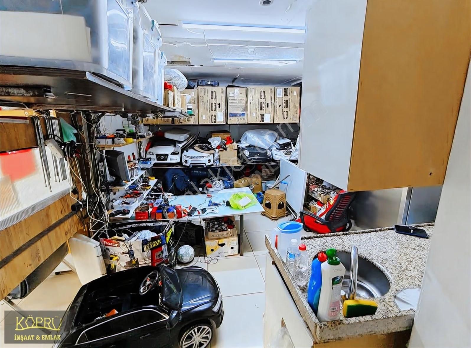 Köprü Emlaktan 75. Yıl Mahallesinde 80m2 Yüksek Giriş Dükkan - Görsel 18