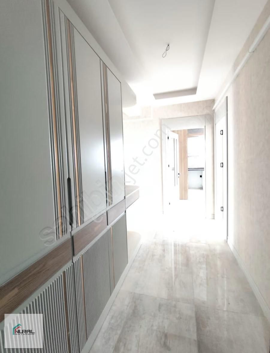 Akdeniz Mahallesi'de Deniz Manzaralı Satılık 3.5+1 Sıfır Daire - Görsel 6