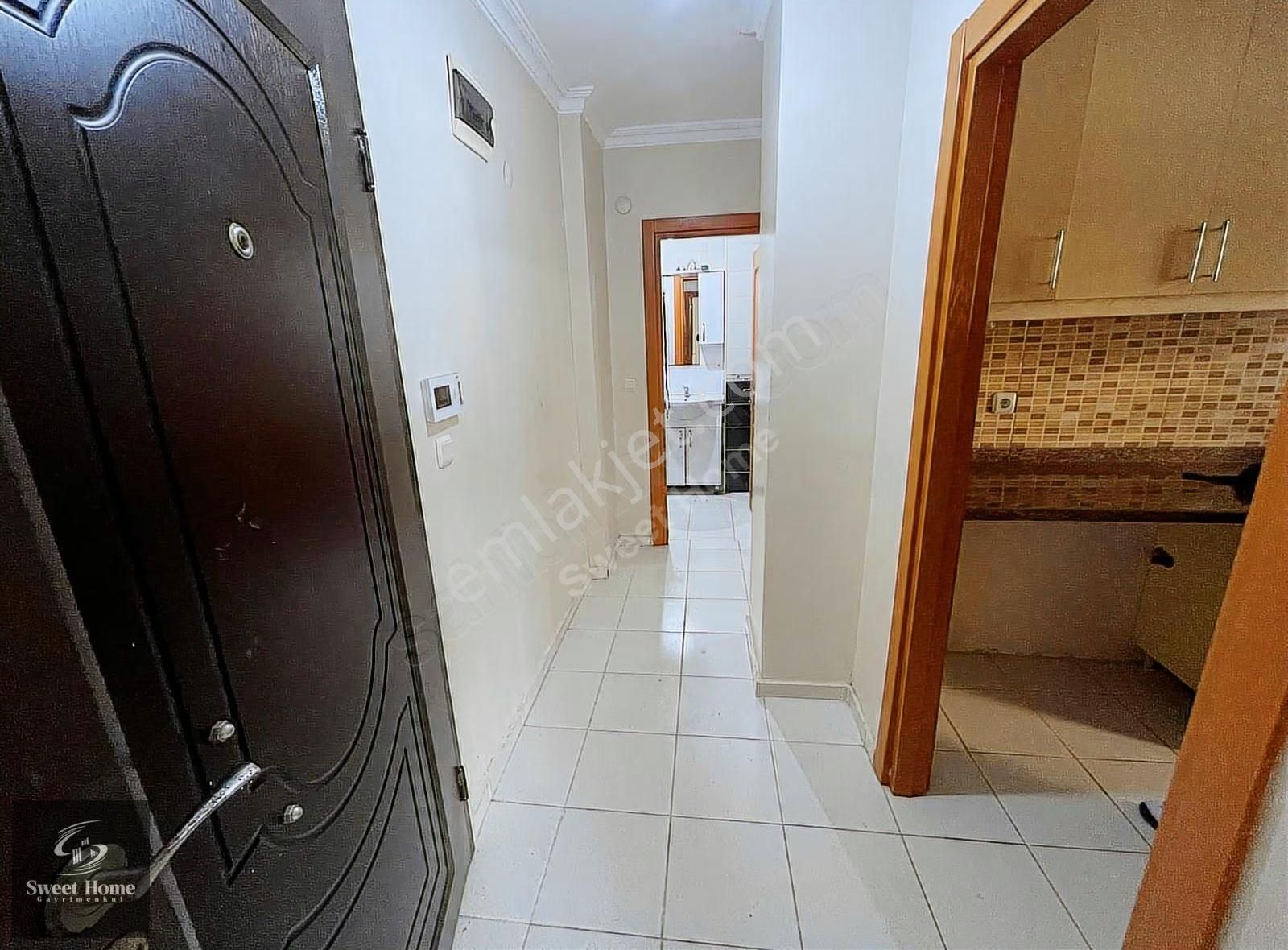 Yenibosna Çakmak Durağında 1+1 Yüksek Giriş Daire - Görsel 14