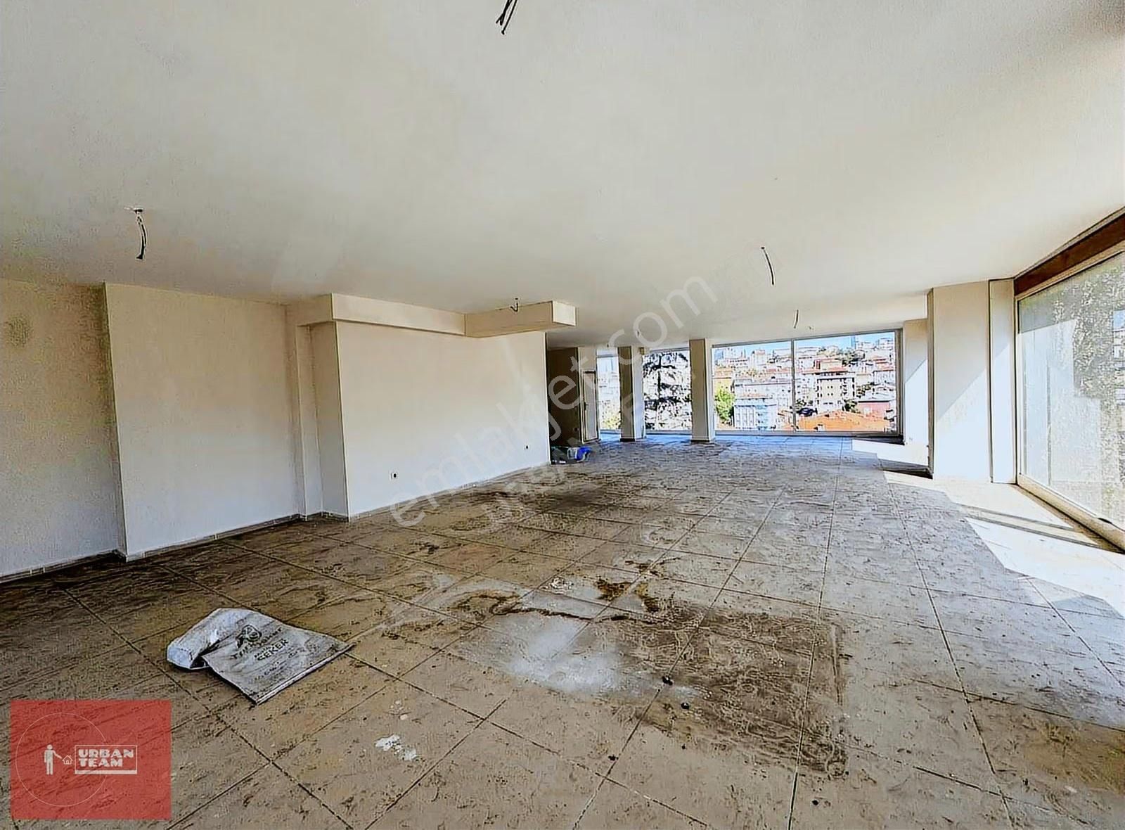 E-5 Yan Yol Üzeri Optimum Yanı Sıfır Kiralık Kdv'li Dükkan - Görsel 9