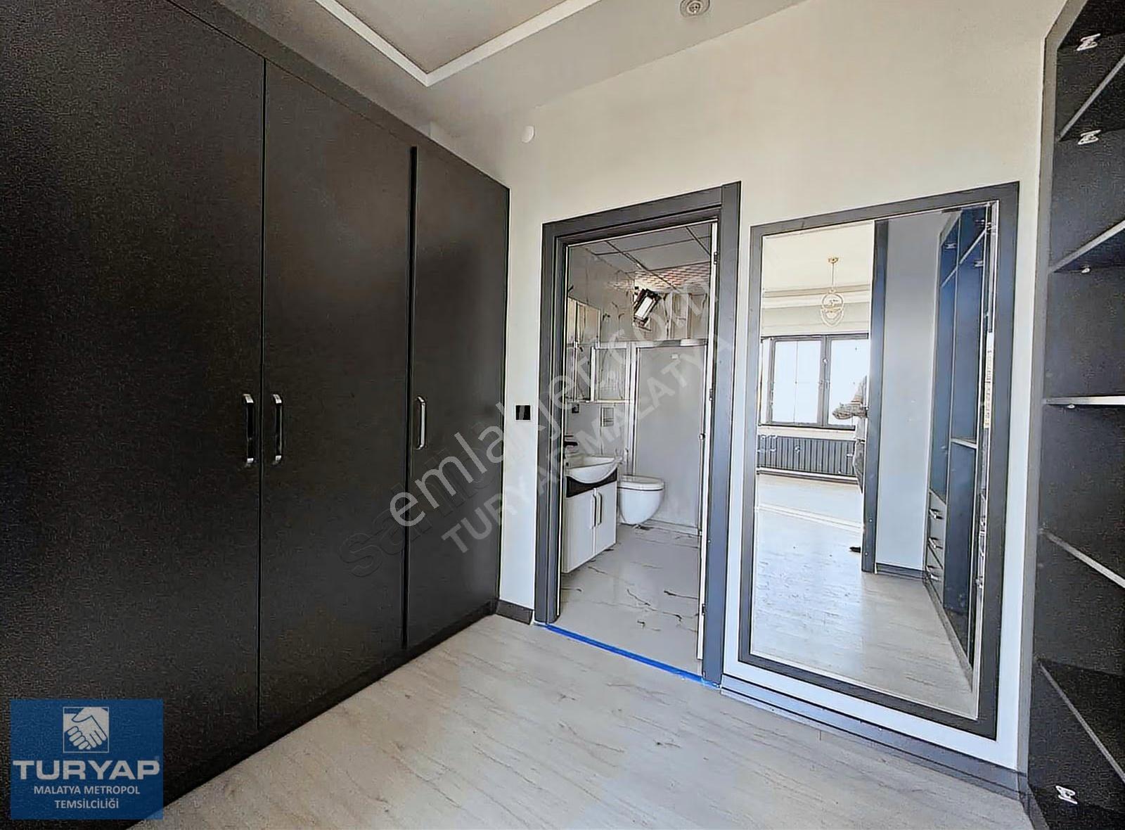 Turyap Metropolden Tecde De 3+1 Satılık Muhteşem Manzaralı Villa - Görsel 29