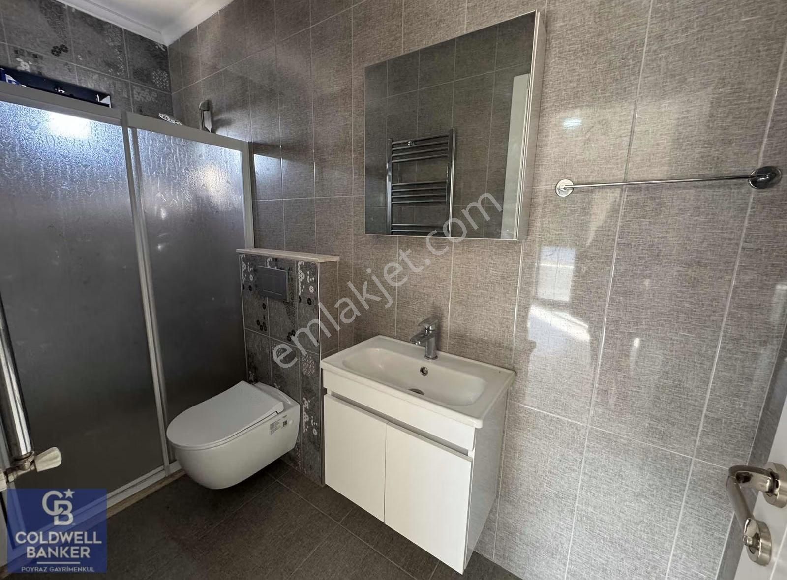 Menderes Coldwell Banker Poyraz'dan 4+1 Kiralık Triplex - Görsel 21