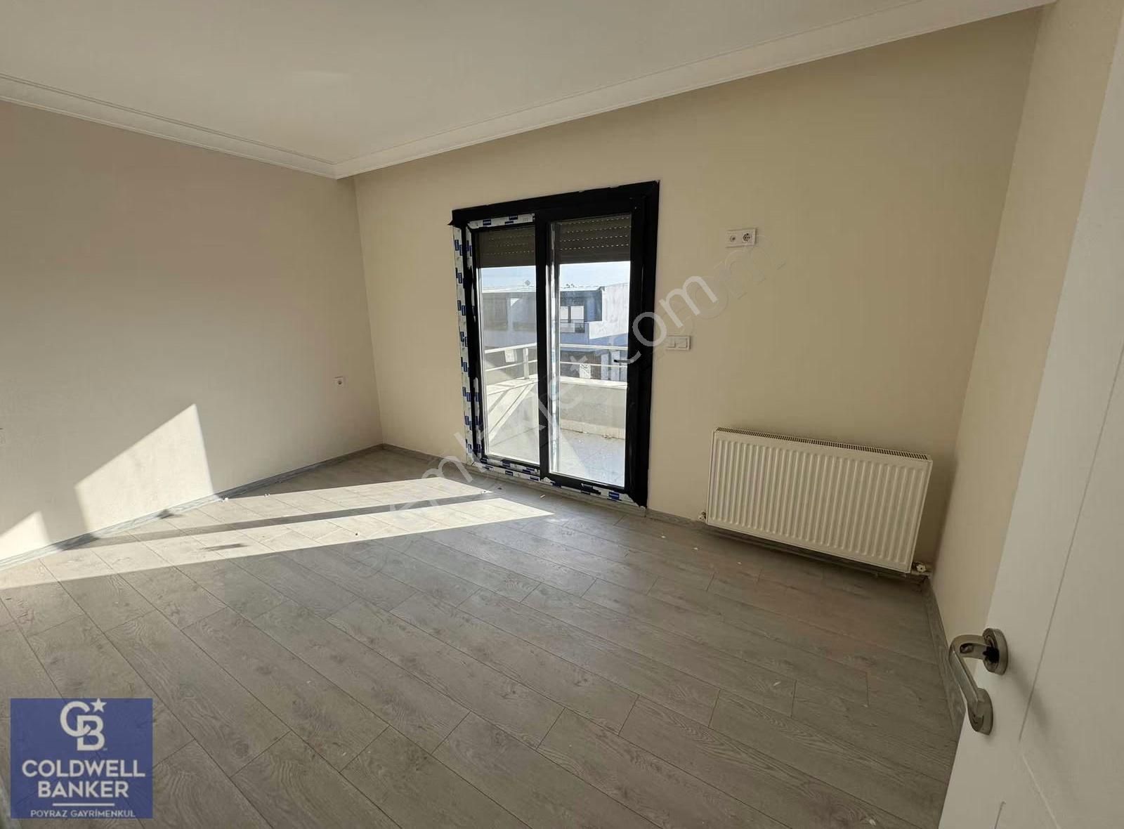 Menderes Coldwell Banker Poyraz'dan 4+1 Kiralık Triplex - Görsel 24
