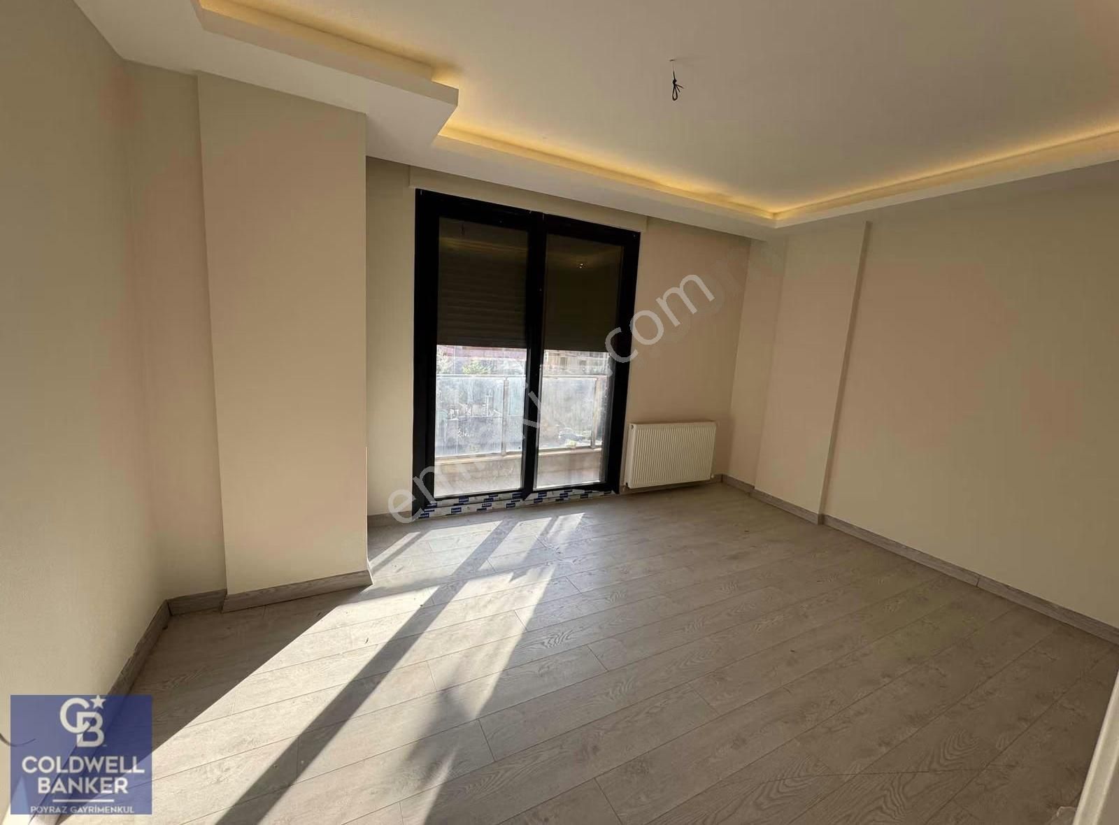 Menderes Coldwell Banker Poyraz'dan 4+1 Kiralık Triplex - Görsel 2