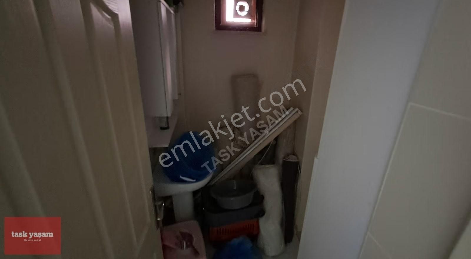 Tuzla Şifa Mahallesinde Merkezi Konum İskanlı Satılık 3+1 Daire - Görsel 9