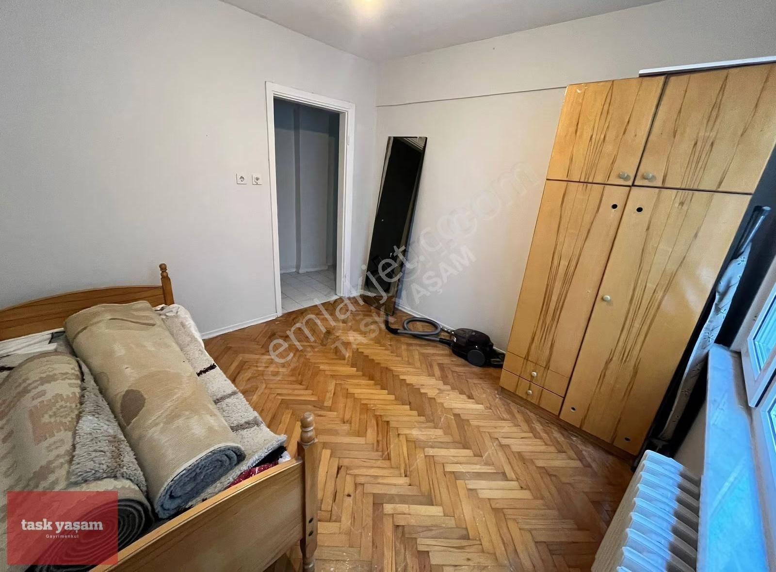 Valikonağı Paralelinde Tamamen Yenilenmiş 2,5+1 Satılık Daire - Görsel 9