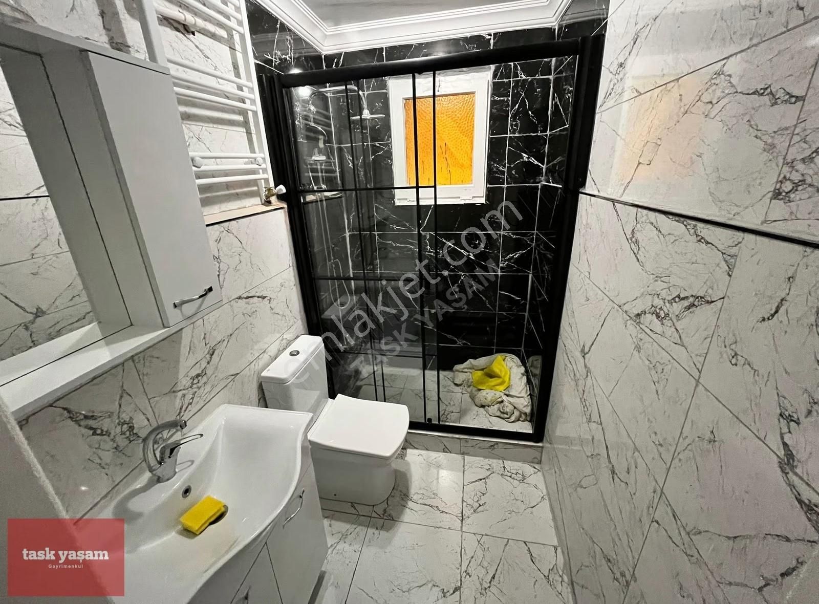 Valikonağı Paralelinde Tamamen Yenilenmiş 2,5+1 Satılık Daire - Görsel 11