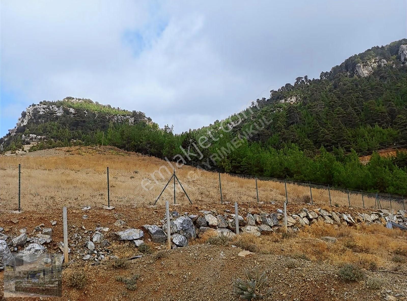 Mükemmel Konumlu Yaylalık 3540m2 Arazi Deniz Ve Mersin Manzaralı - Görsel 24