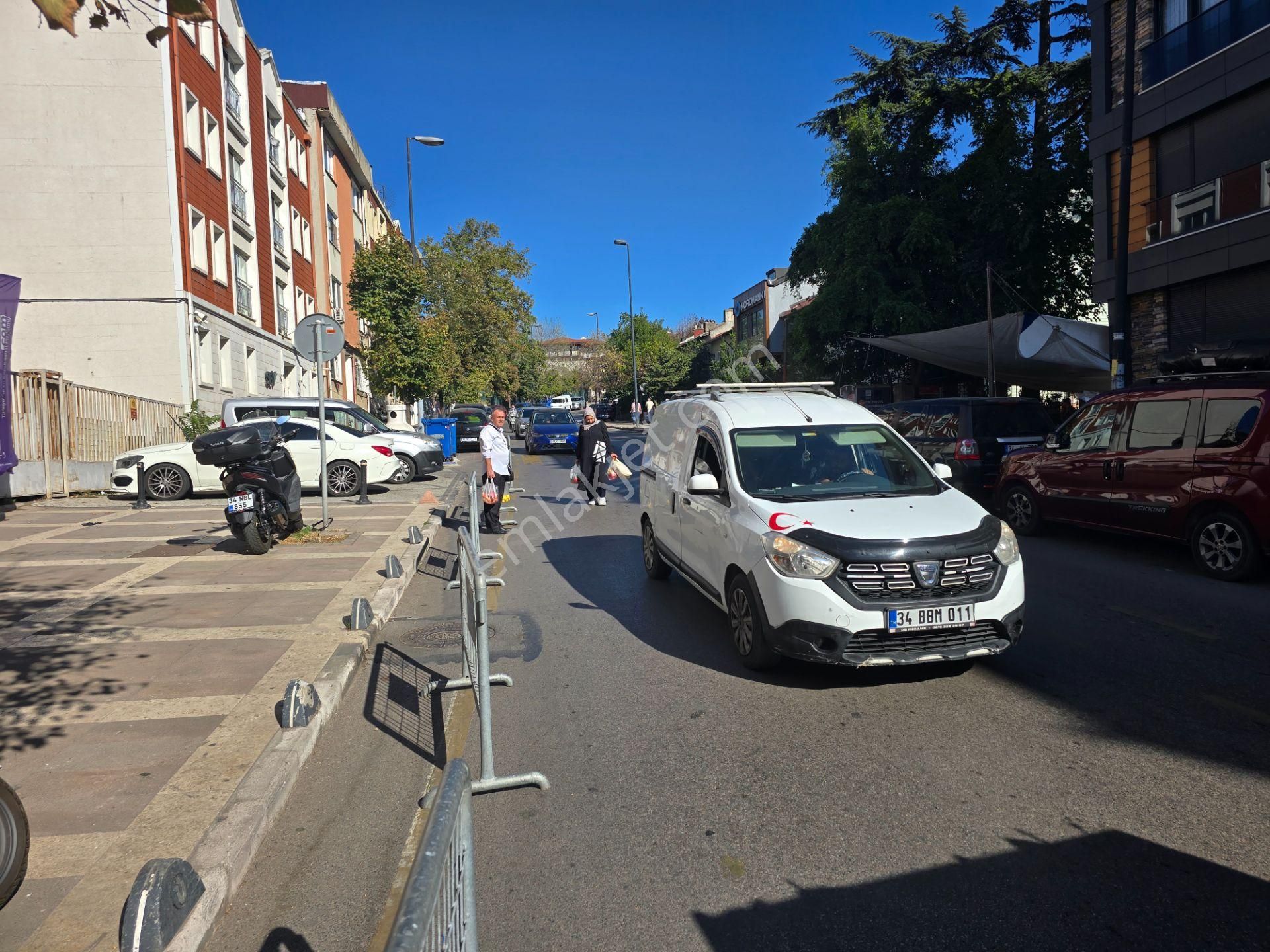 Deluxe 26 'dan Bağlarbaşı Metroya 10 Dk Balkonlu 2+1 75 M2 Daire - Görsel 35