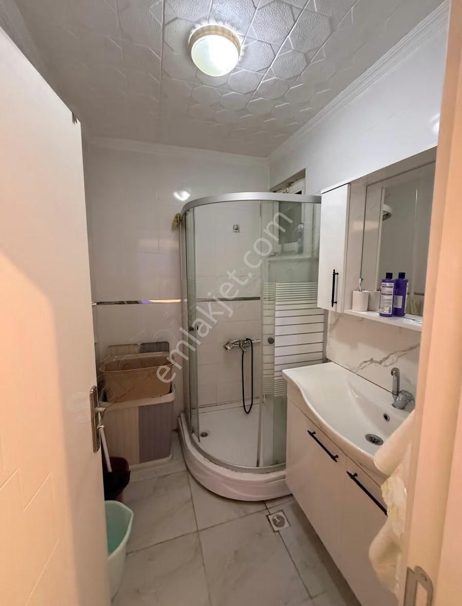 Demetevler Metro Yanında Satılık Bakımlı 3+1 Daire - Görsel 2