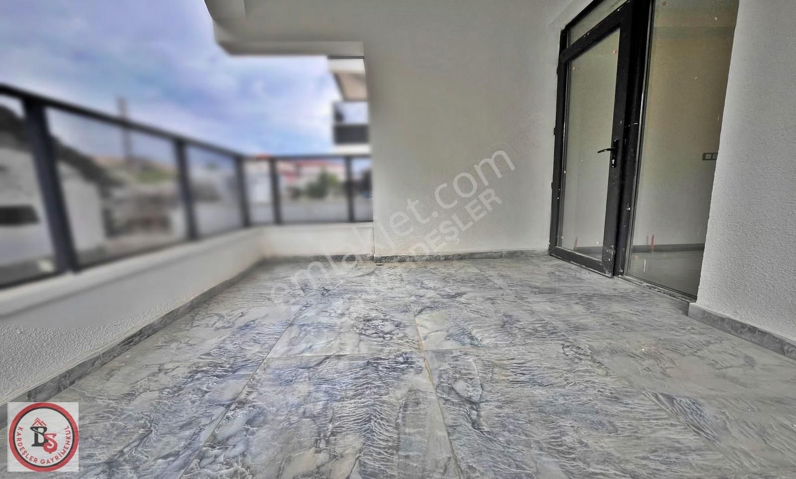*bş*kardeşler'den Ana Caddeye 1sk Güney Cephe Katta Ön Cephe 3+1 - Görsel 32