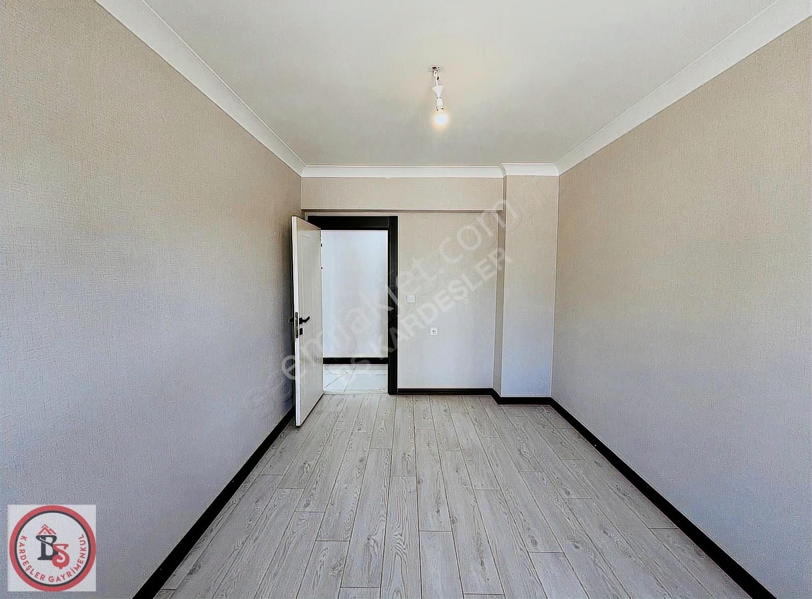 Keçiören Karkaya'da Masrafsız Yeni Binada Ful Yapılı Katta 4+1 - Görsel 3