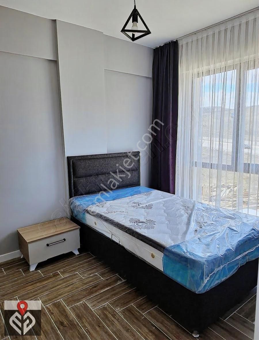 Yaşamkent Bulvar Üstü 1+1 Lüks Eşyalı Her Şey Dahil Ara Kat - Görsel 4