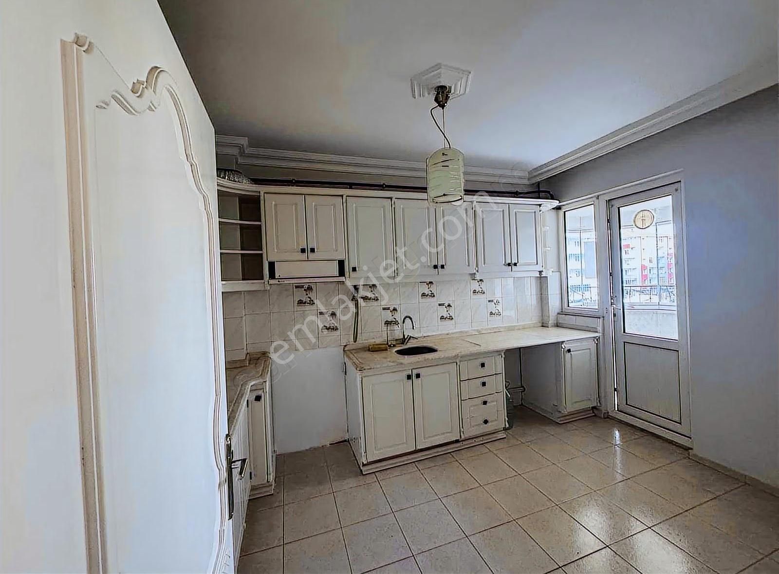 Tema Emlaktan 100.yıl Mah Siteiçi Arakat Geniş Kiralık 3+1 Daire - Görsel 11