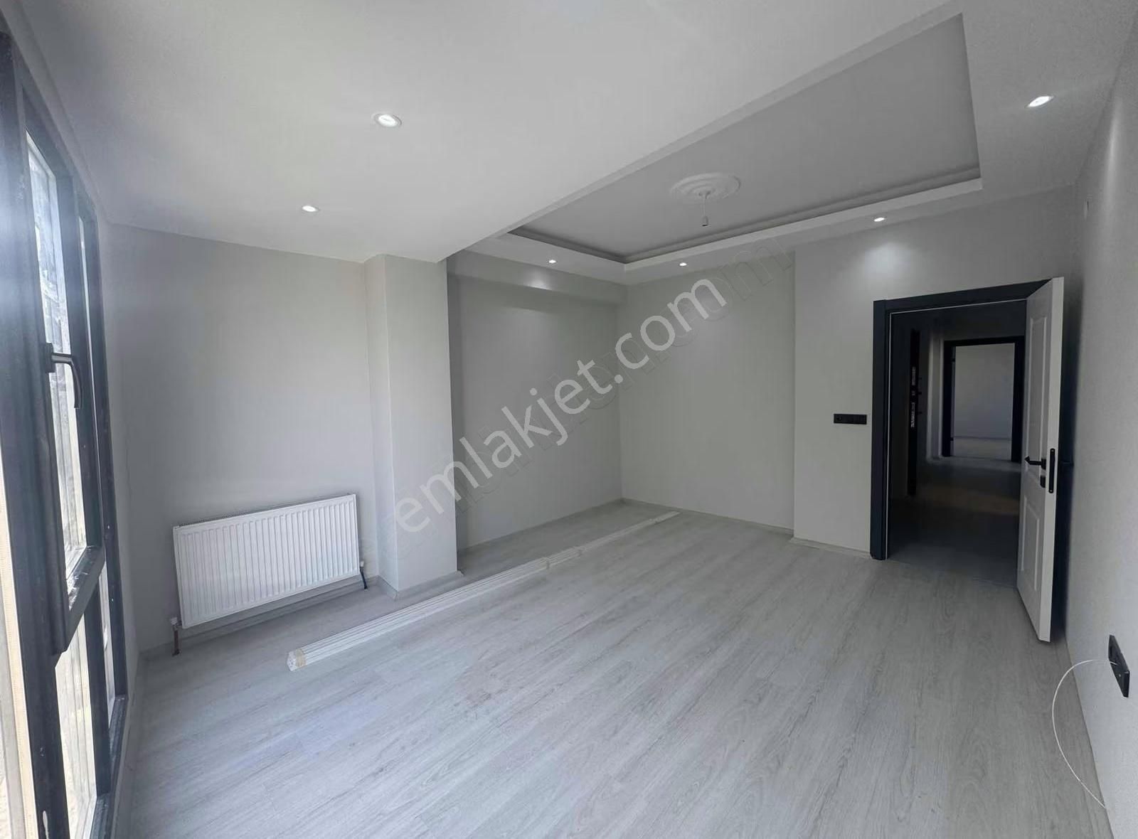 Tema Emlaktan Altınova Mah Deniz Manzaralı Kiralık 2+1 Daire - Görsel 10