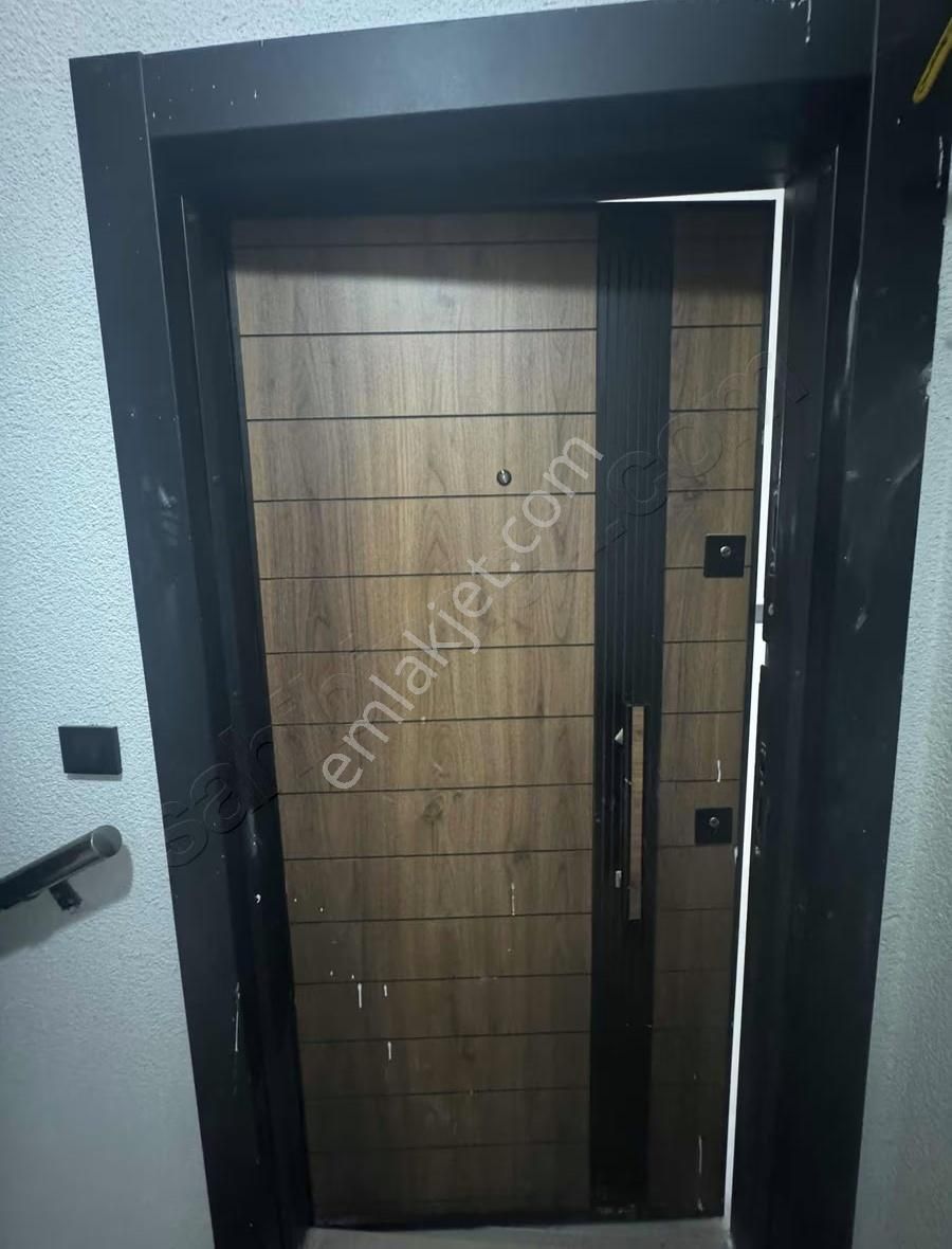 Tema Emlaktan Altınova Mah Deniz Manzaralı Kiralık 2+1 Daire - Görsel 13