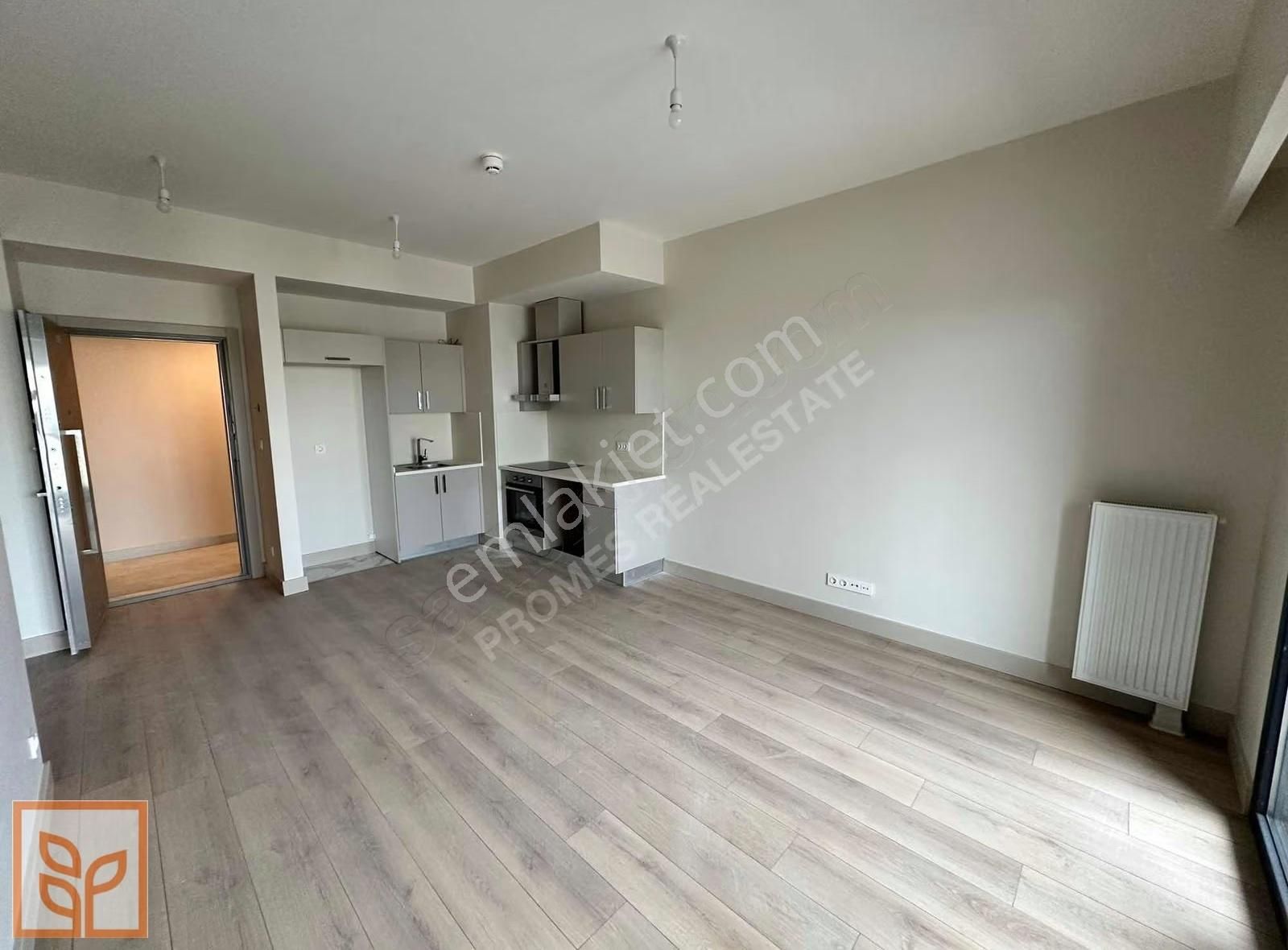 Modern Yaka Yetkili Kiralama Ofisinden Yüksek Kat 1+1 Kiralık - Görsel 11