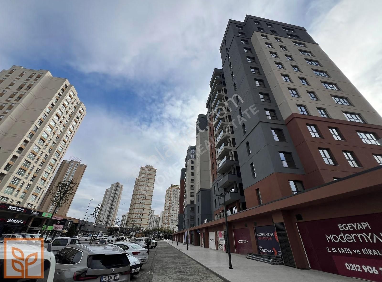 Modern Yaka Yetkili Kiralama Ofisinden Yüksek Kat 1+1 Kiralık - Görsel 13