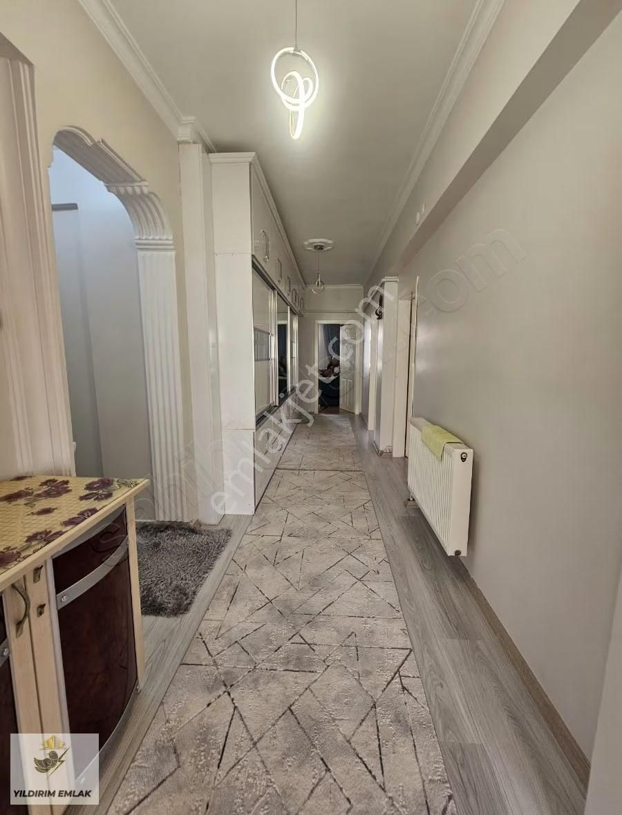 Yıldırım Emlak'tan Fatihte 5+1 Cıft Cıkış Harıka Konumda Dublex - Görsel 2