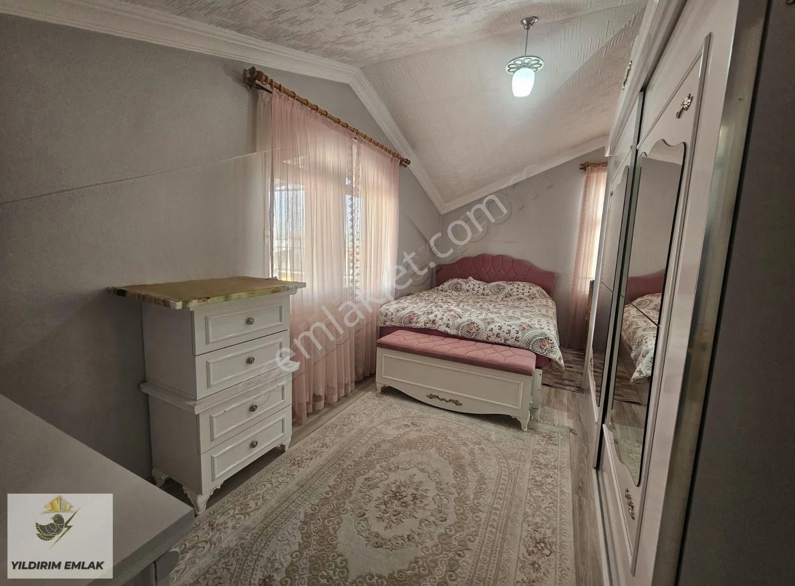 Yıldırım Emlak'tan Fatihte 5+1 Cıft Cıkış Harıka Konumda Dublex - Görsel 8