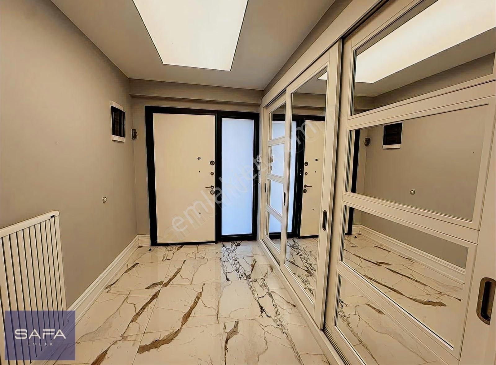 Erenköy Mahallesinde Site İçerisinde Satılık Villa - Görsel 21