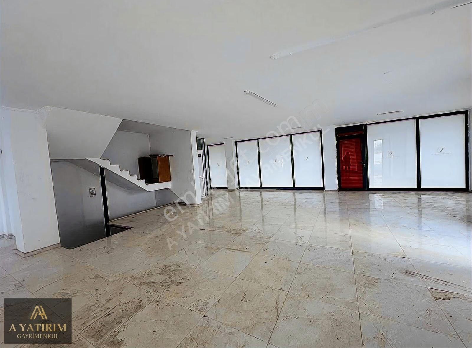 A Yatırımdan Varsakda 250 M2 Kiralık Dükkan 27500 Tl. - Görsel 3