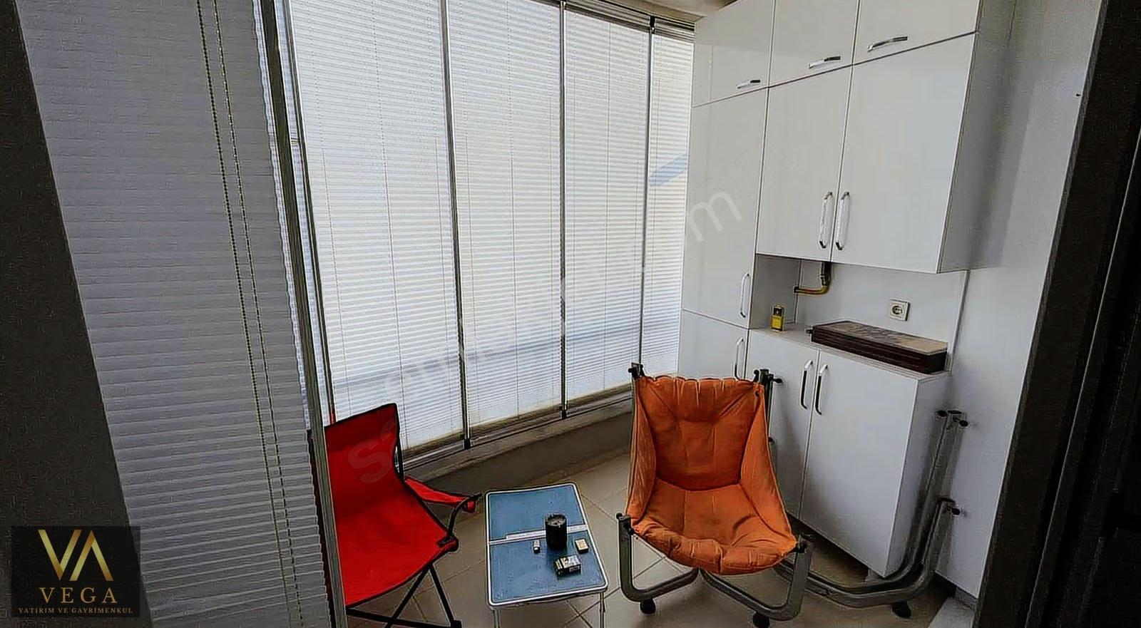 Cumhuriyet Mahallesi Site İçinde Satılık Geniş 1+1 Daire - Görsel 8