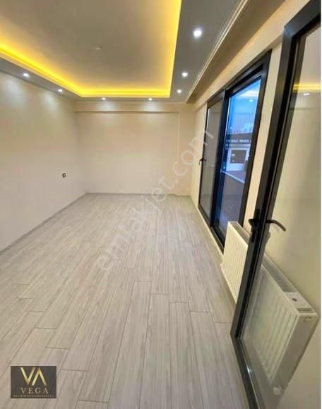 Muradiye Villalar Bölgesinde 2+1 Kapalı Mutfak Site İçi Daire - Görsel 7
