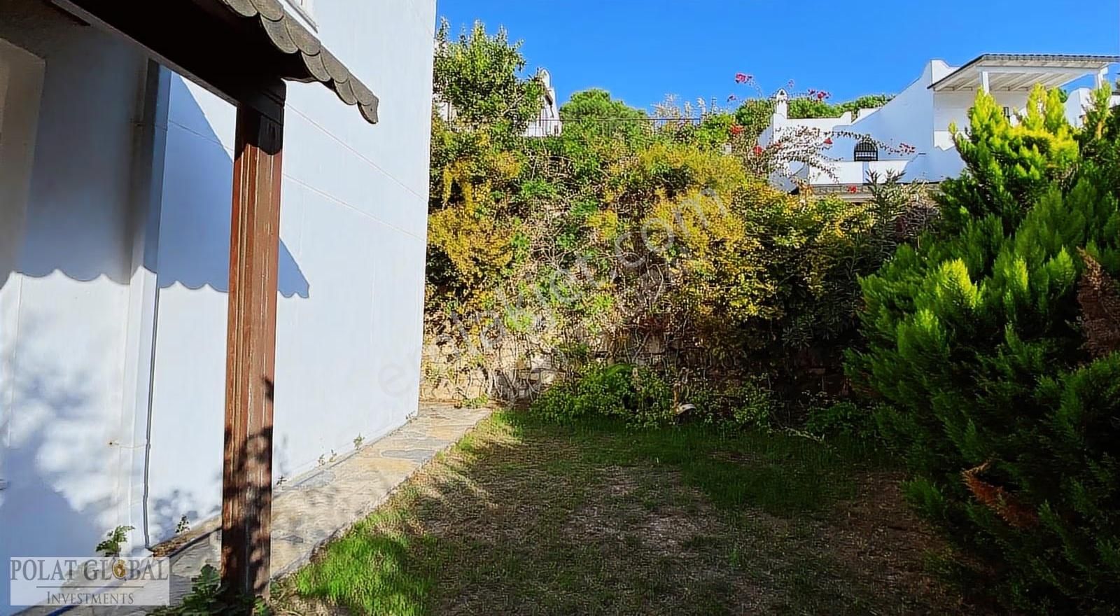 Güllük Yasemin Sitesinde Satılık Lüks Villa - Görsel 13