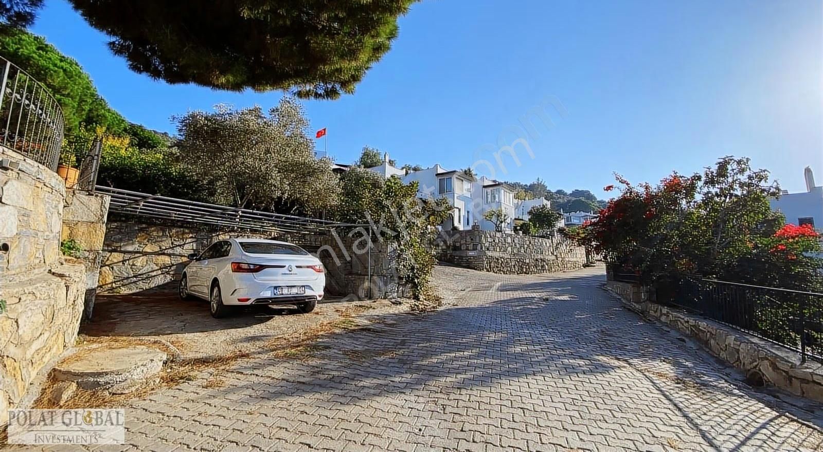 Güllük Yasemin Sitesinde Satılık Lüks Villa - Görsel 14