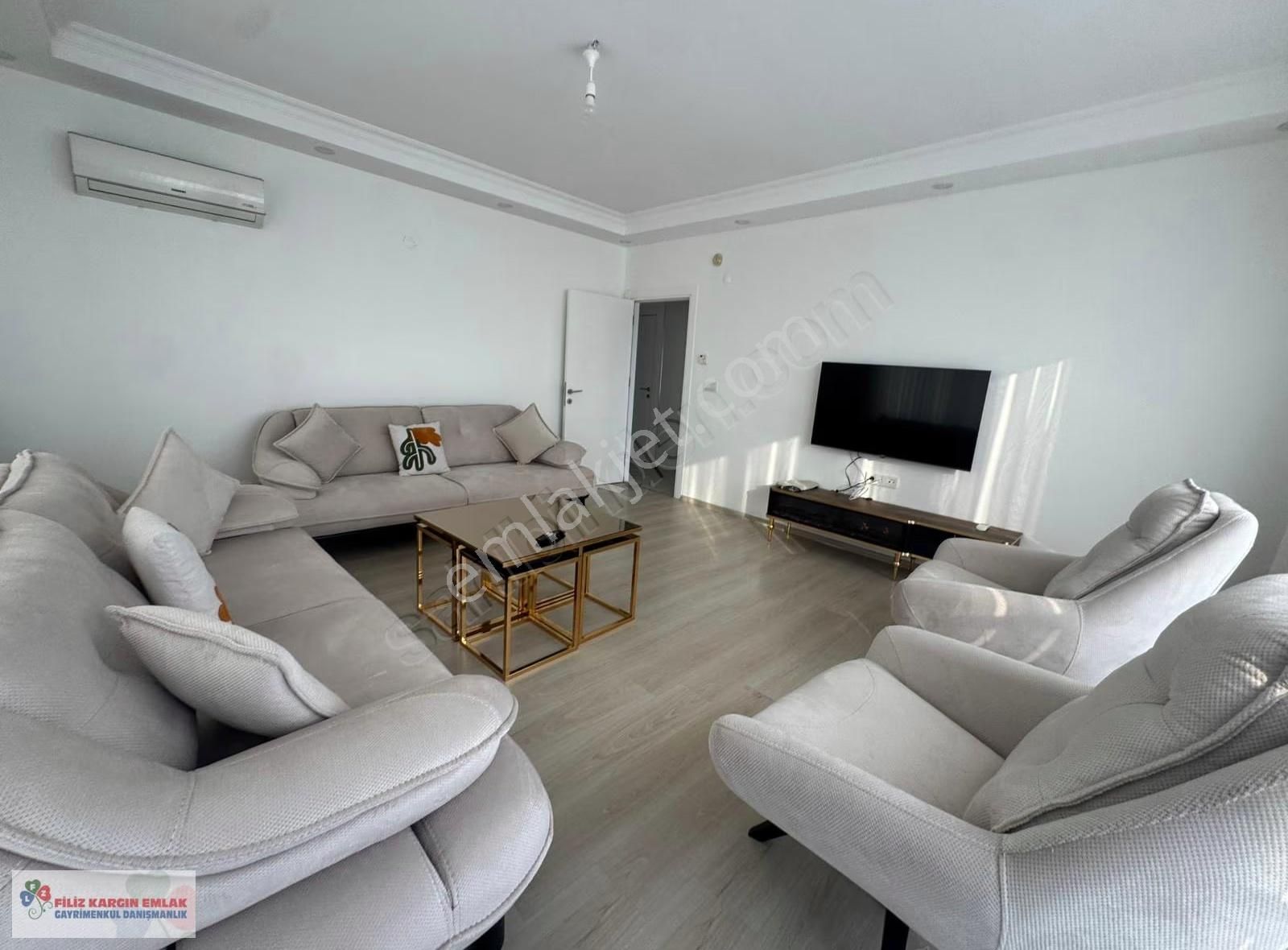 Filiz Kargında Bağcılar Meydan Da Sitede Eşyalı Kiralık Daire - Görsel 8