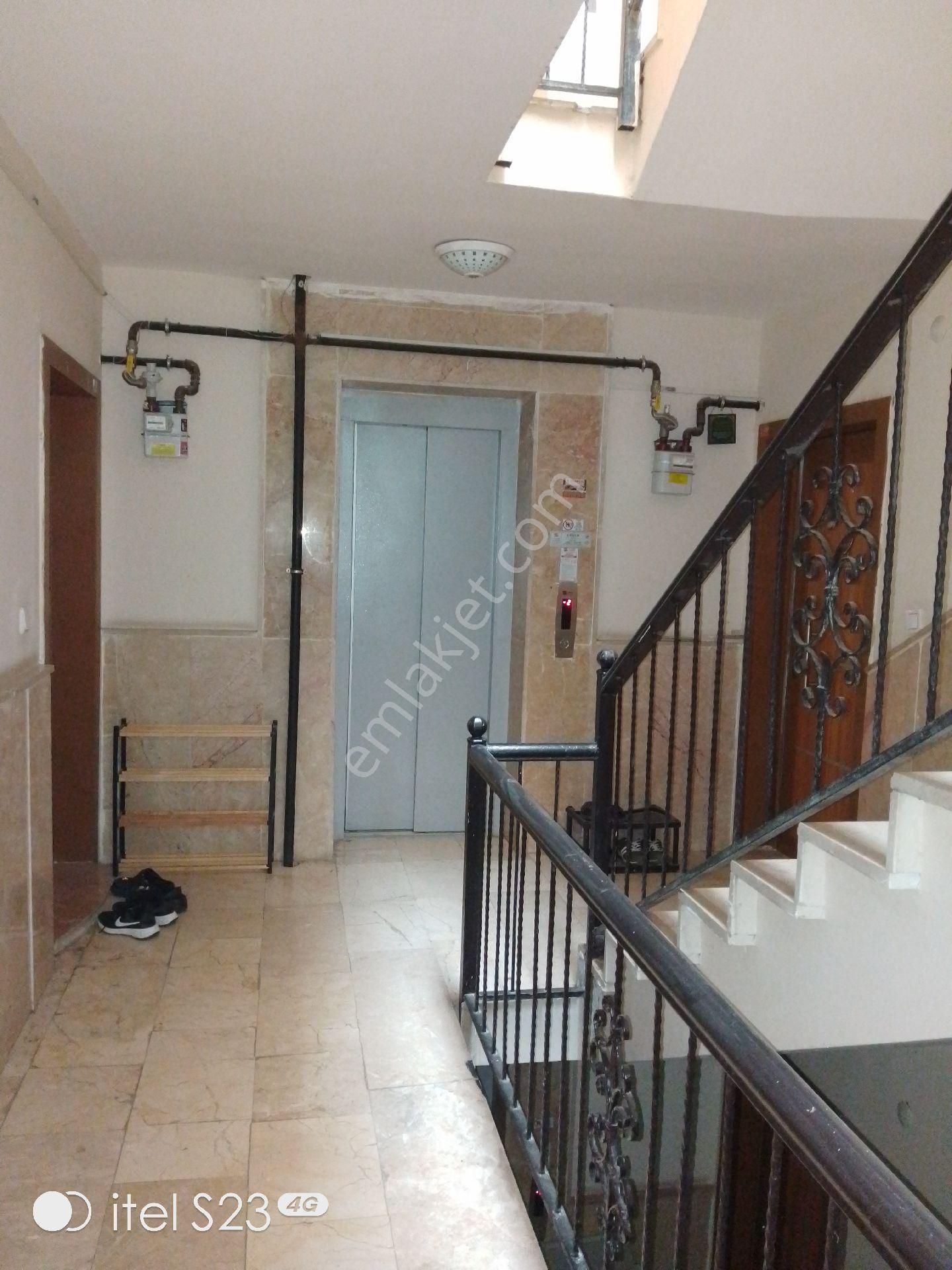 Bostancık Mamak Satılık Daire 3+1 (135m2) Asansör İskan Var 2. Kat 3 Balkon 3 Cephesi Var - Görsel 11