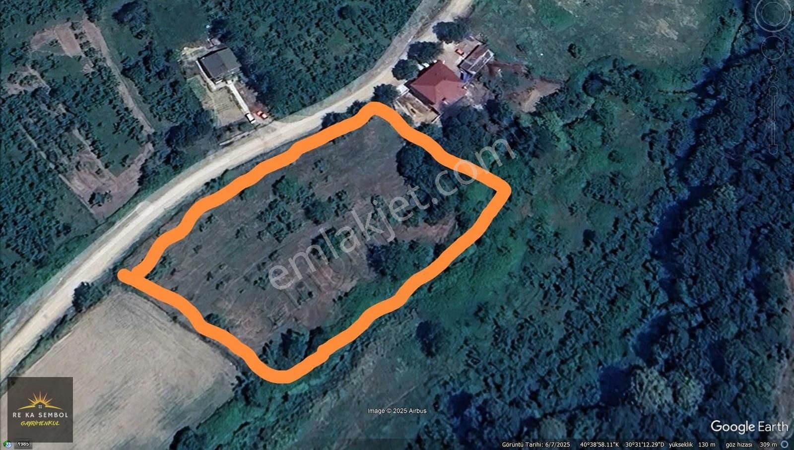 Sakarya-karapürçek-mesudiye Mahalle Merkezinde Satılık Tarla