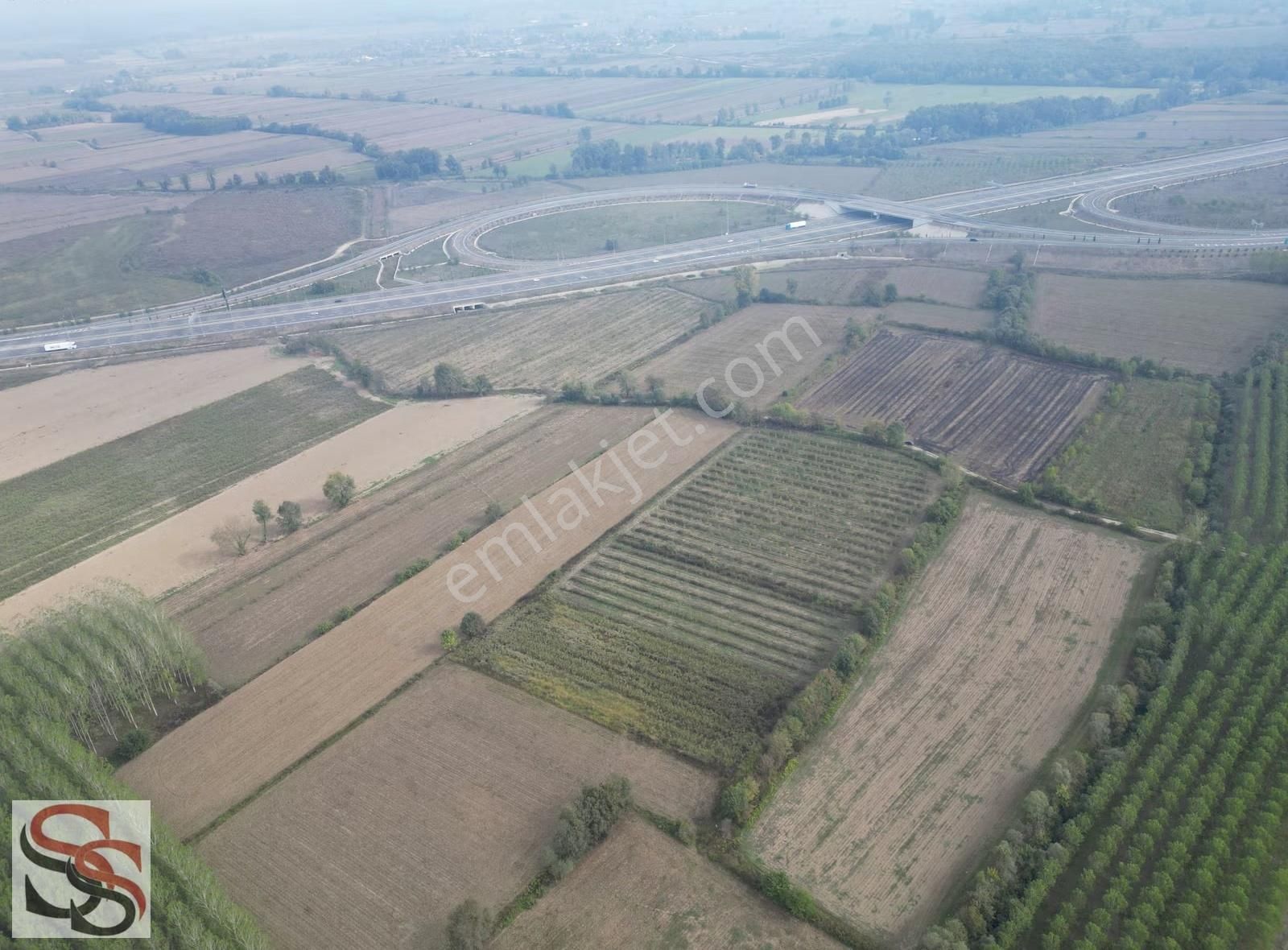 Akyazı D-100 Karayoluna 700 Metre 10.635 M² Yatırımlık Tarla - Görsel 2