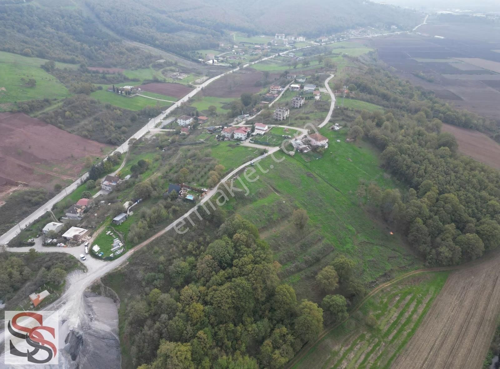 Adapazarı Göktepe Mahallesinde 5,827 M² Yatırımlık Tarla