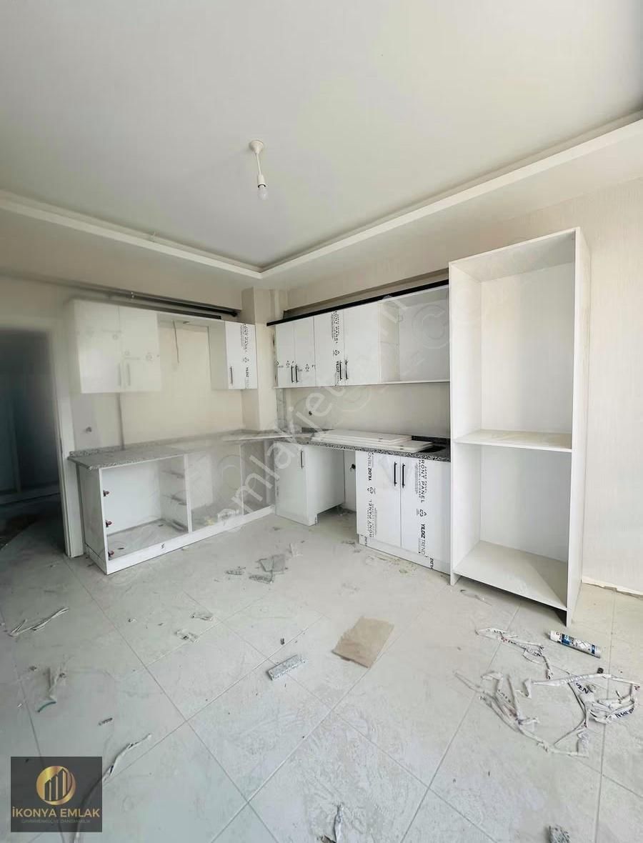 Karaman Yoluna Cepheli Acil Satılık 3+1 - Görsel 6