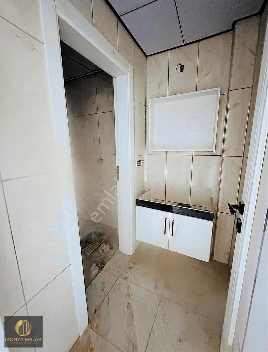 Karaman Yoluna Cepheli Acil Satılık 3+1 - Görsel 14