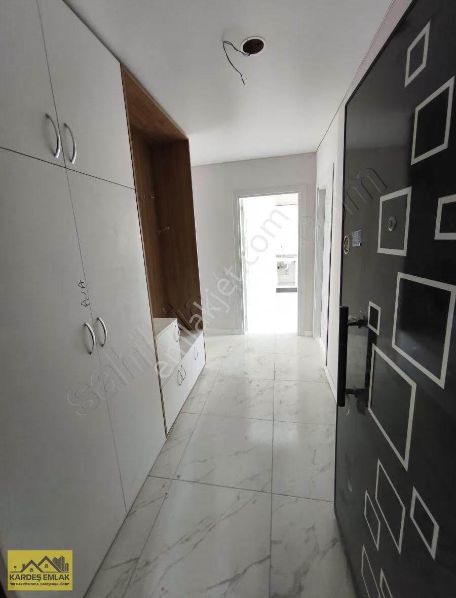 Kardeş Emlaktan. Çarkıpare Merkezi Konum.