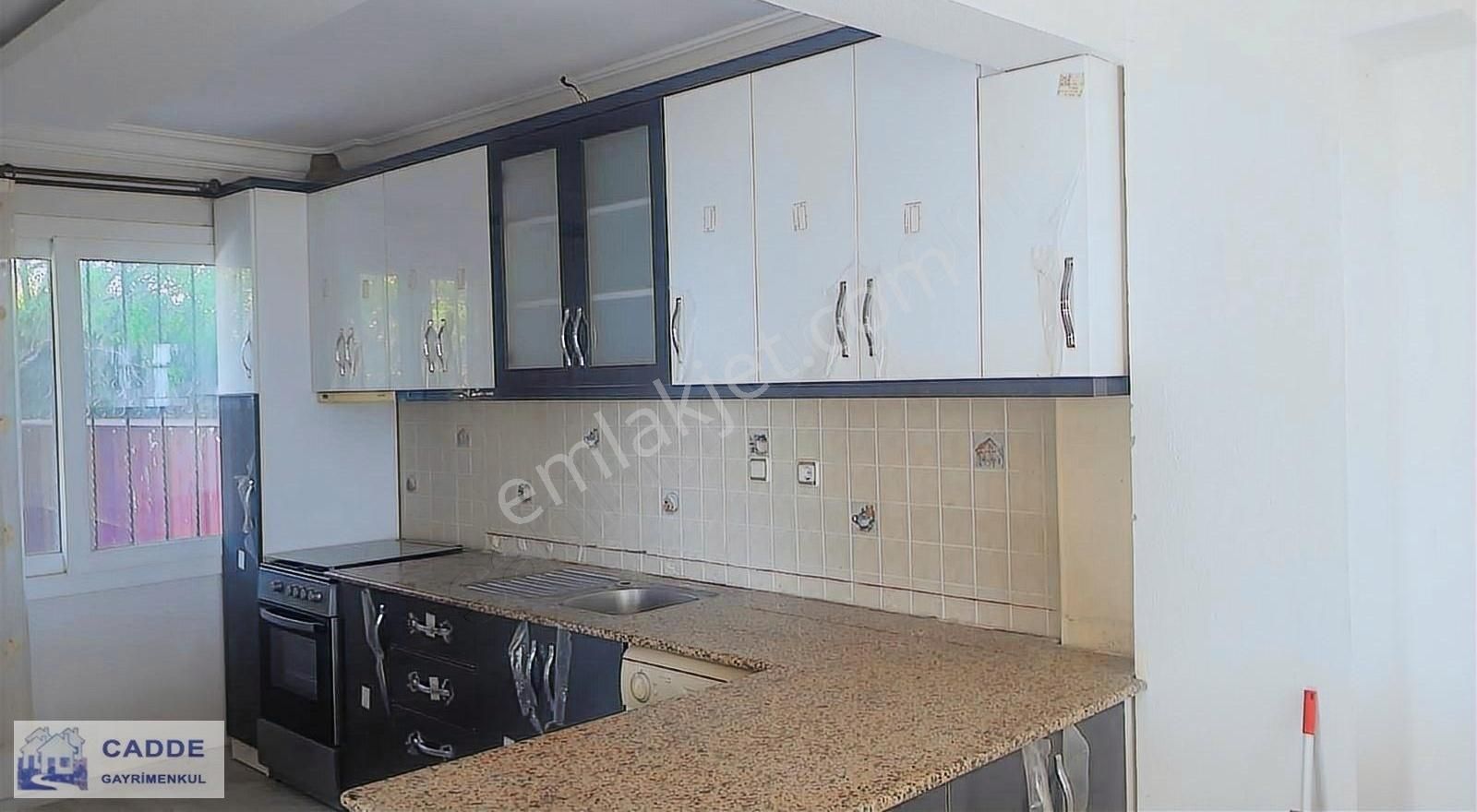 Özel Havuzlu Manzaralı Eşyalı Kilimalı 5+2 İki Tapulu Villa - Görsel 14