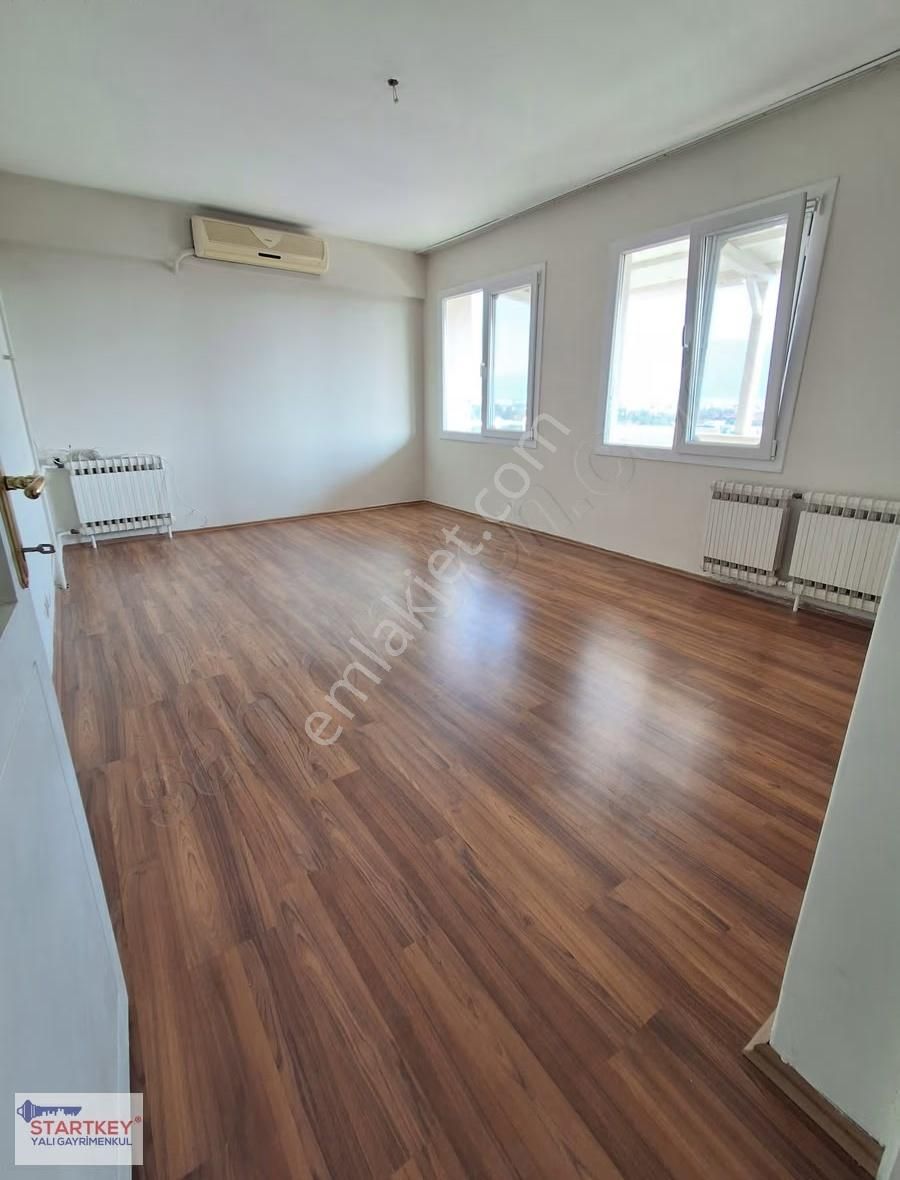 Bornova Merkezde Büyükpark Karşısı Kiralık 3+1 Daire - Görsel 17