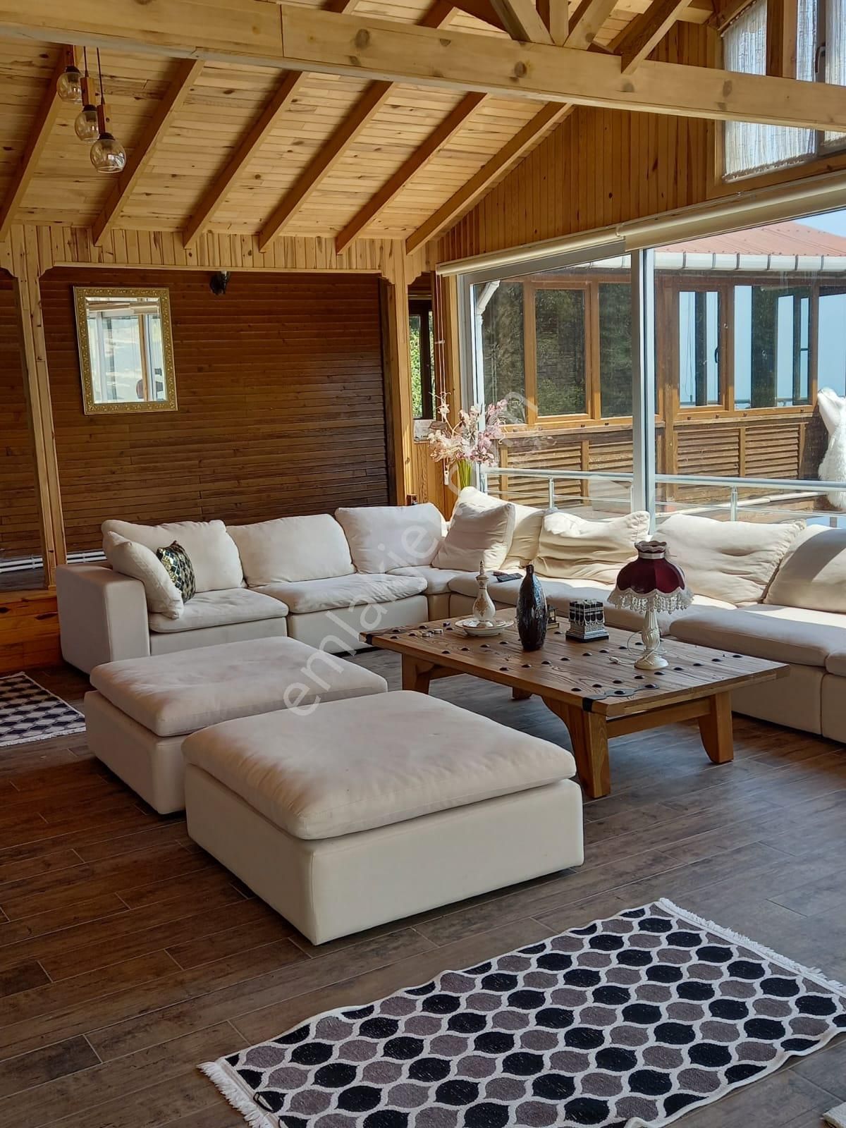 Trabzon Akçaabat Salacıkta Kiralık Eşyalı Bahçeli Ev - Görsel 12