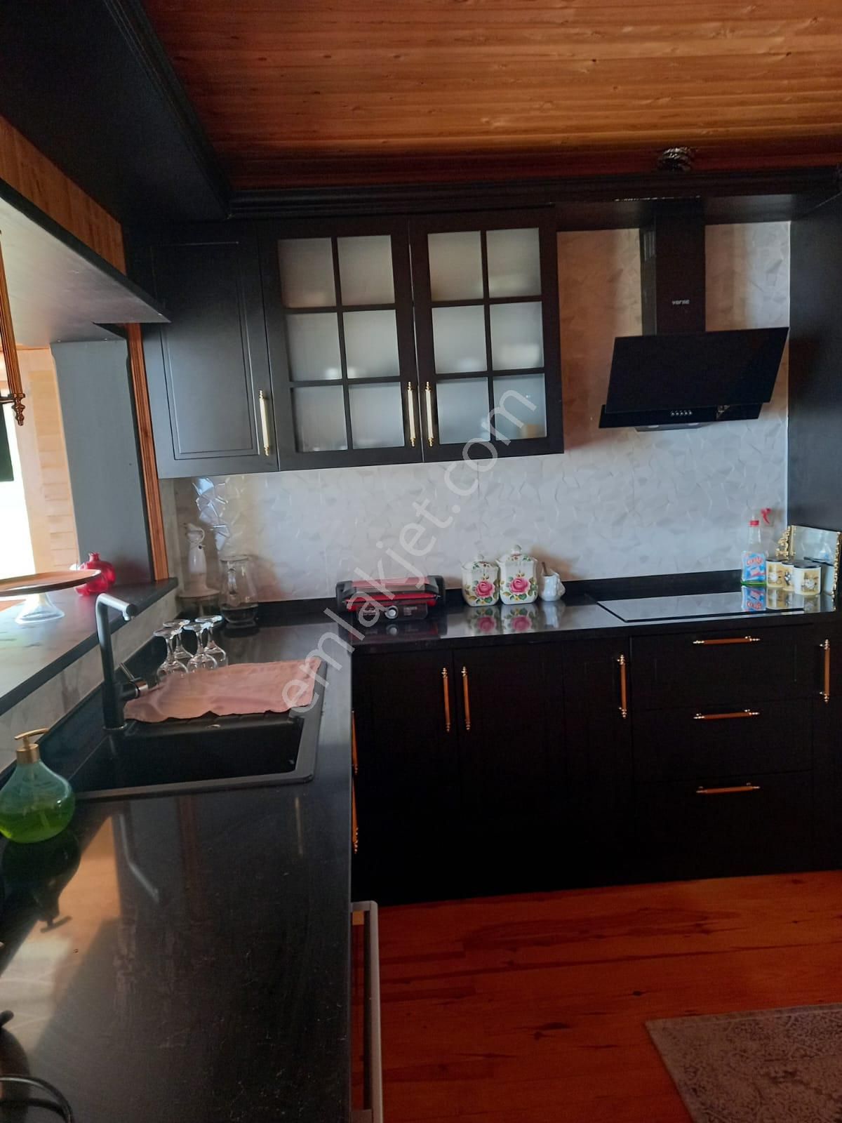 Trabzon Akçaabat Salacıkta Kiralık Eşyalı Bahçeli Ev - Görsel 36