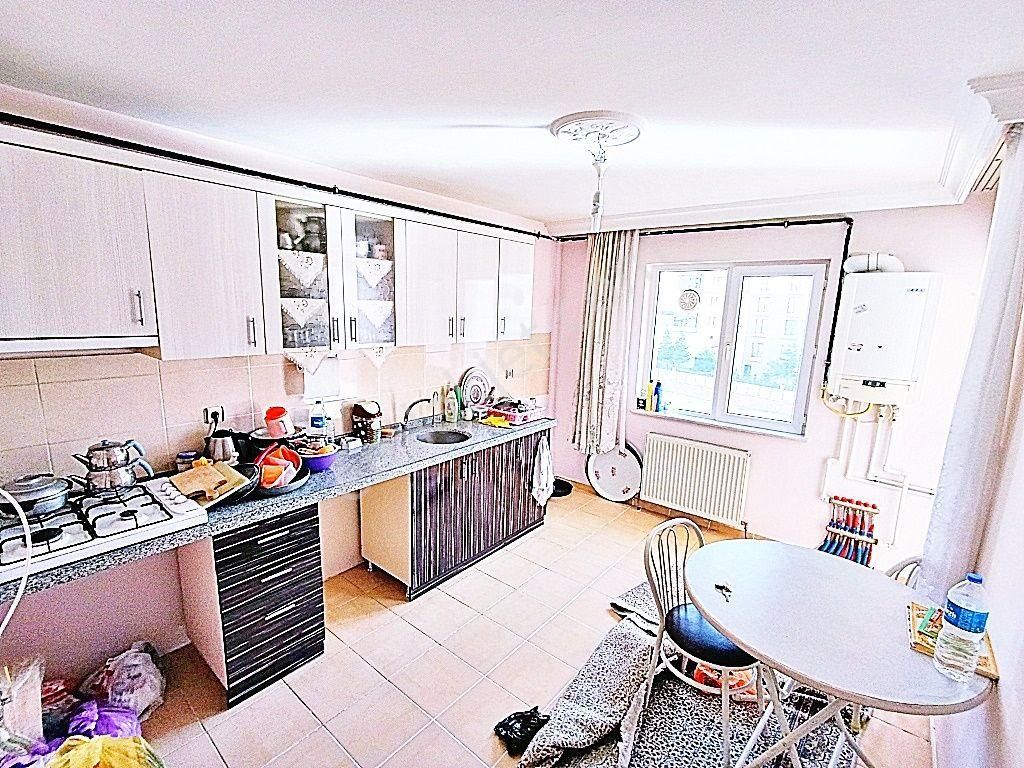 Kalatepede Erol Kaya Ve Ünsal Caddeye Yakını Satlık 3+1 Daire - Görsel 5