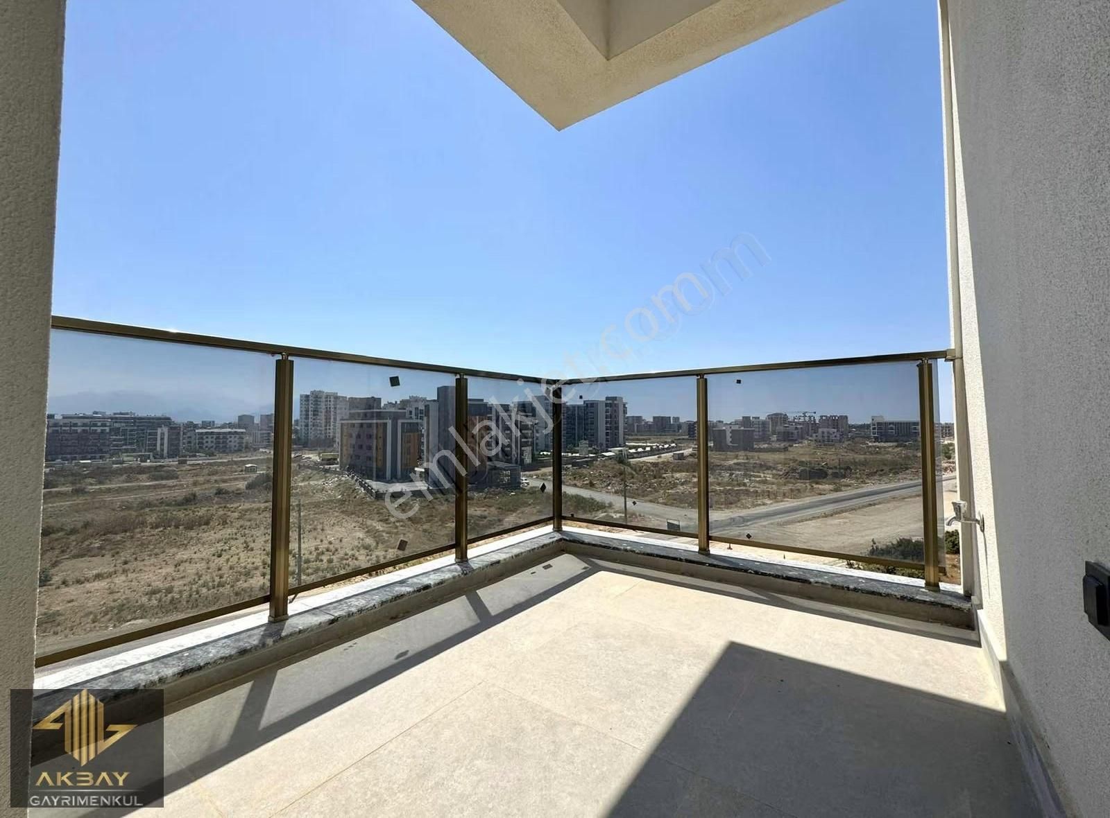 İskanlı Abonelikleri Hazır Oturumlu Sitede Cep Mutfak Arakat 2+1 - Görsel 16