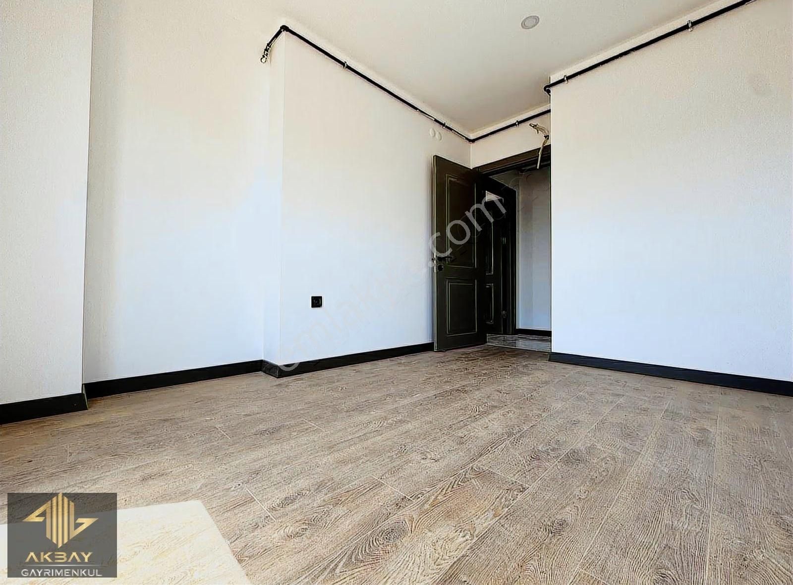 İskanlı Abonelikleri Hazır Oturumlu Sitede Cep Mutfak Arakat 2+1 - Görsel 29